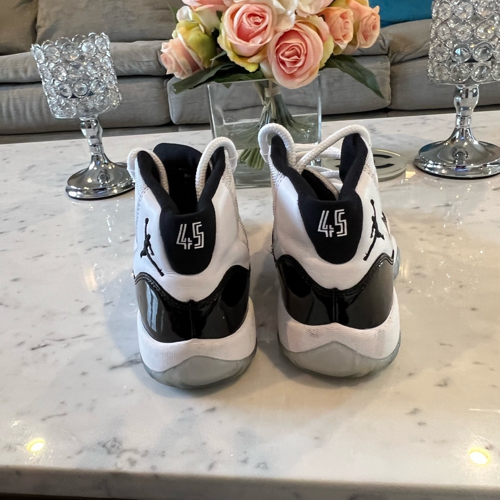 Jordan 11’s - Picture 5 of 5